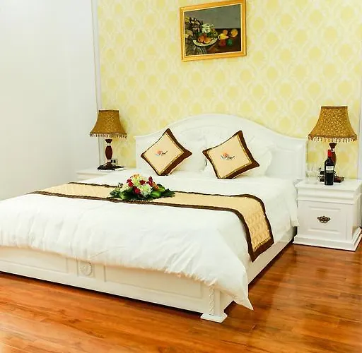 Royal Khách sạn Hạ Long